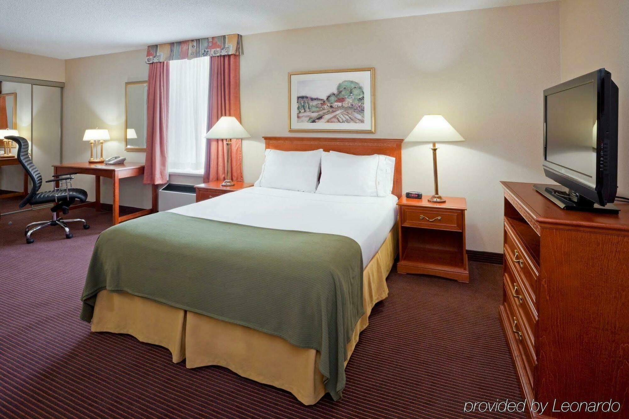 Quality Inn & Suites Regina Downtown Buitenkant foto